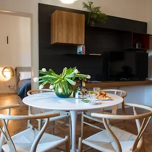 Apartment Dimora San Bartolomeo - Design, Panoramic View & Culture, Rome