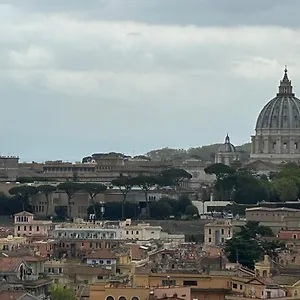 Penthouse With Terrace Close To Vatican Appartement