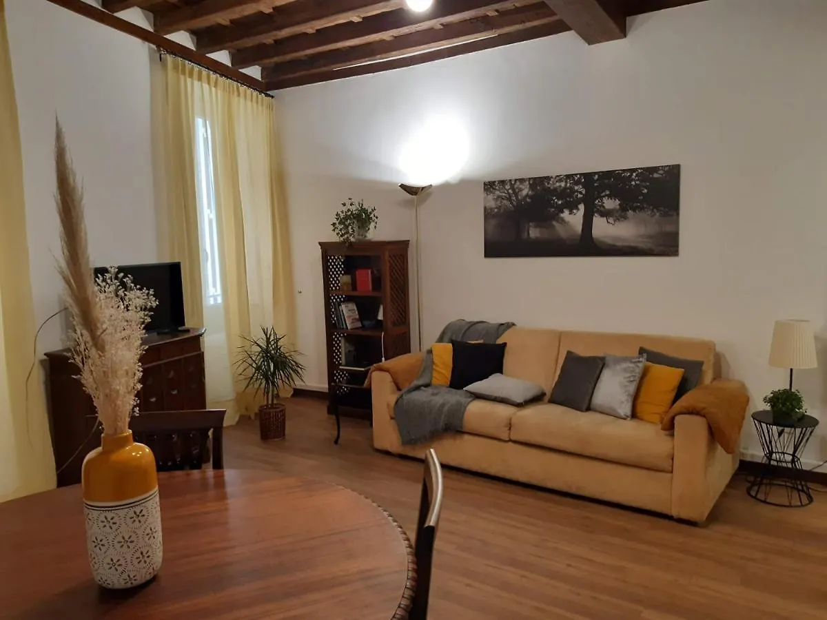 Vicolo Antico Apartment Rzym